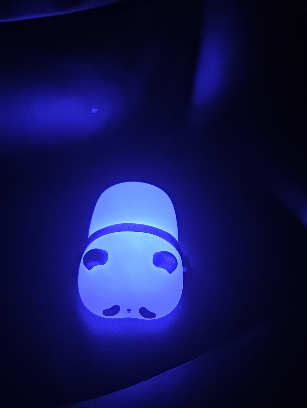 Panda Color Changing Night Light - Picture 5 of 9